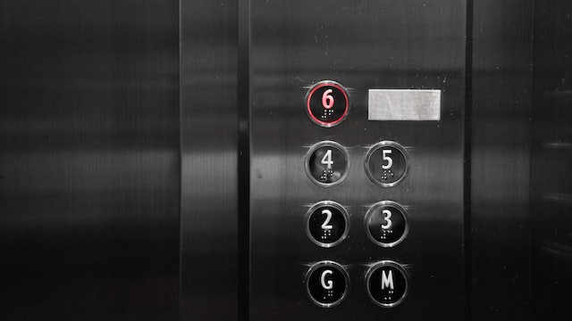 Bespaar kosten voor liftonderhoud met deze 5 tips